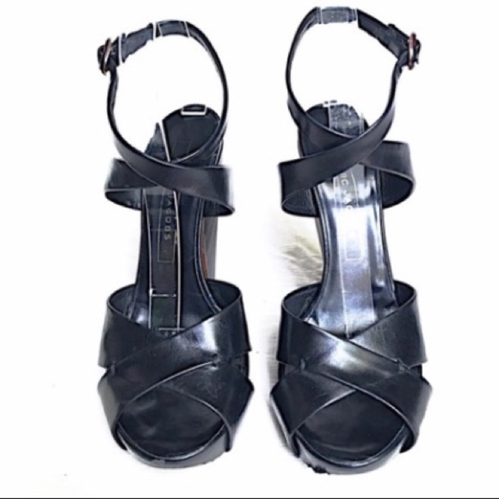 Marc Jacobs Strappy heels - Picture 2 of 13